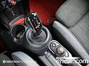 Mini Cooper JCW 2021 года из Южной Кореи