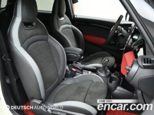 Mini Cooper JCW 2021 года из Южной Кореи