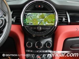 Mini Cooper JCW 2021 года из Южной Кореи