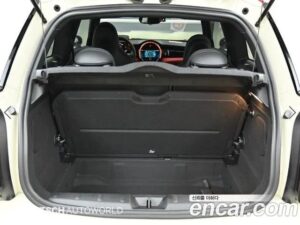 Mini Cooper JCW 2021 года из Южной Кореи