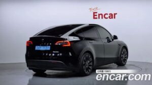 Tesla Model Y Performance 2022 года из Южной Кореи