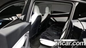 Tesla Model Y Performance 2022 года из Южной Кореи