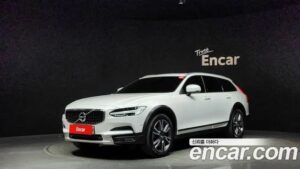 Volvo V90 T5 PRO AWD 2020 года из Южной Кореи