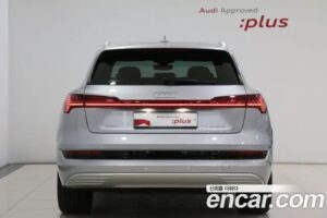 Audi e-tron 55 4WD 2022 года из Южной Кореи