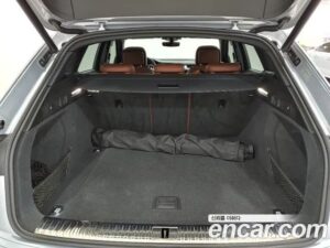 Audi e-tron 55 4WD 2022 года из Южной Кореи