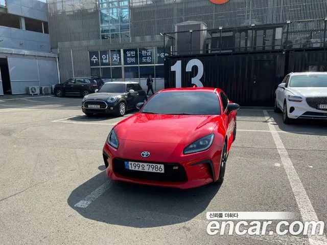 Toyota 86 2.4 Premium 2023 года из Кореи