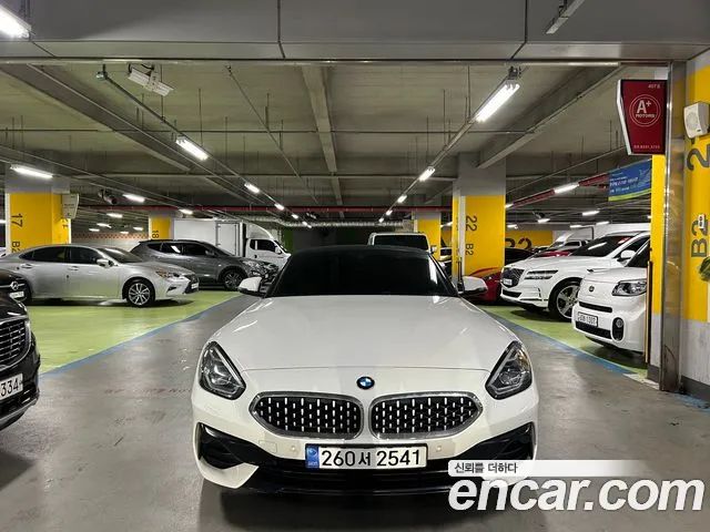 BMW Z4 sDrive20i Sport 2022 года из Кореи