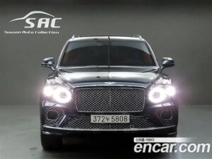Bentley Bentayga 6.0 W12 2021 года из Южной Кореи
