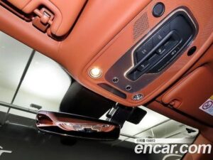 Bentley Bentayga 6.0 W12 2021 года из Южной Кореи