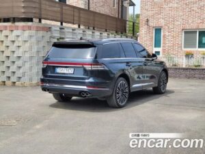 Lincoln Aviator 3.0 Black Label AWD 2022 года из Южной Кореи