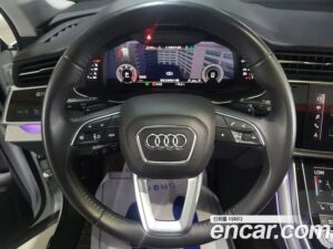 Audi Q7 45 TDI 4WD 2020 года из Южной Кореи