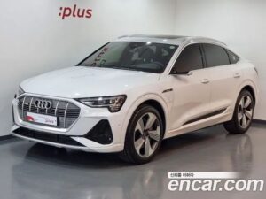 Audi e-tron 55 4WD Sportback 2022 года из Южной Кореи