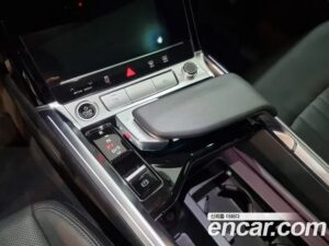 Audi e-tron 55 4WD Sportback 2022 года из Южной Кореи