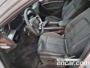 Audi e-tron 55 4WD Sportback 2022 года из Южной Кореи