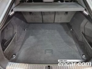 Audi e-tron 55 4WD Sportback 2022 года из Южной Кореи
