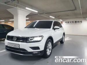 Volkswagen Tiguan 2.0 TDI Premium 2020 года из Южной Кореи