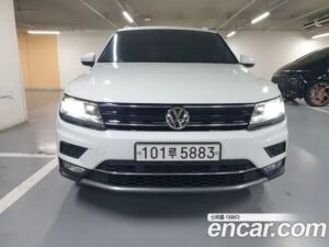 Volkswagen Tiguan 2.0 TDI Premium 2020 года из Южной Кореи