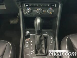 Volkswagen Tiguan 2.0 TDI Premium 2020 года из Южной Кореи