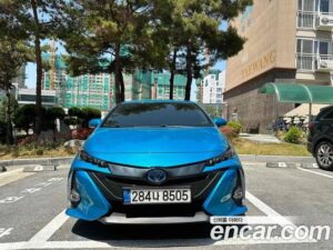 Toyota Prius 1.8 2021 года из Южной Кореи
