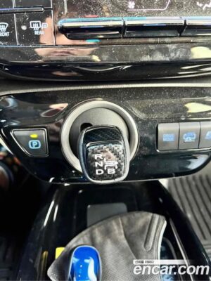 Toyota Prius 1.8 2021 года из Южной Кореи