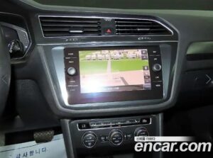 Volkswagen Tiguan 2.0 TDI 4motion Prestige 2020 года из Южной Кореи