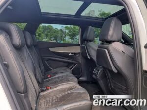 Peugeot 5008 2.0 BlueHDi GT 2020 года из Южной Кореи