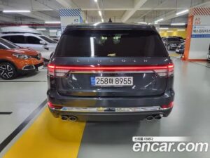 Lincoln Aviator 3.0 Reserve AWD 2022 года из Южной Кореи