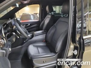 Mercedes-Benz V-Class V300 CDI 2021 года из Южной Кореи