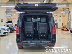 Mercedes-Benz V-Class V300 CDI 2021 года из Южной Кореи