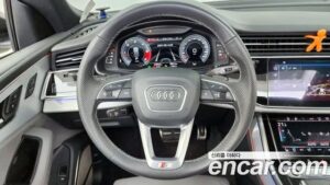 Audi Q8 50 TDI 4WD Premium 2021 года из Южной Кореи