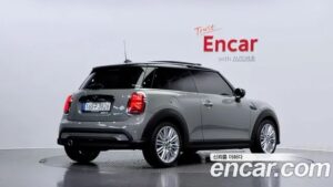 Mini Cooper CLASSIC Plus 2022 года из Южной Кореи