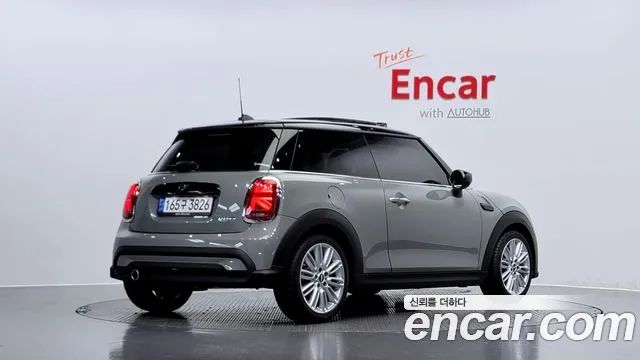 34958057_002.jpg Mini Cooper CLASSIC Plus 2022 года из Южной Кореи