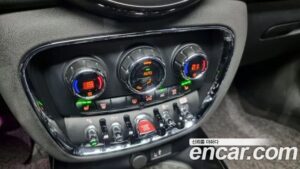 Mini Clubman High 2021 года из Южной Кореи