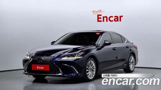 Lexus ES Executive 2020 года из Кореи