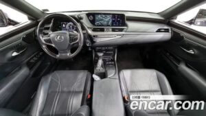 Lexus ES Executive 2020 года из Южной Кореи