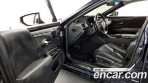 Lexus ES Executive 2020 года из Южной Кореи