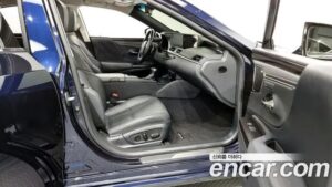 Lexus ES Executive 2020 года из Южной Кореи