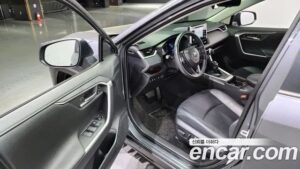 Toyota RAV4 2.5 4WD HYBRID 2020 года из Южной Кореи
