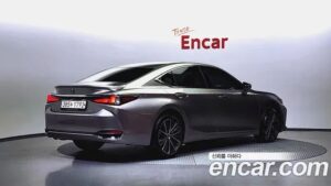 Lexus ES Luxury 2022 года из Южной Кореи
