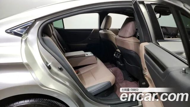 34958694_016.jpg Lexus ES Luxury 2022 года из Южной Кореи