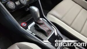 Volkswagen T-Roc 2.0 TDI Premium 2022 года из Южной Кореи