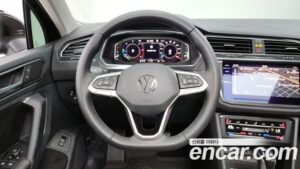 Volkswagen Tiguan 2.0 TDI Prestige 2022 года из Южной Кореи