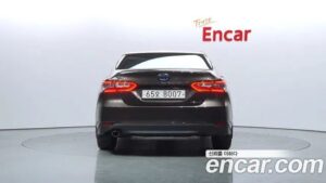 Toyota Camry 2.5 XLE HYBRID 2020 года из Южной Кореи