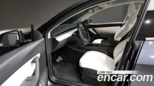 Tesla Model Y LONG RANGE 2022 года из Южной Кореи