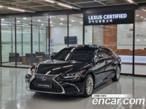 Lexus ES Executive 2020 года из Южной Кореи