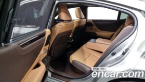 Lexus ES Executive 2020 года из Южной Кореи