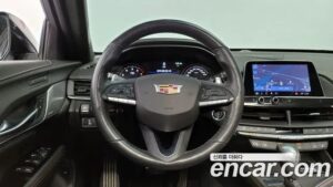 Cadillac CT4 2.0 Sport 2020 года из Южной Кореи