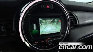 Mini Cooper 5Door DEFAULT 2020 года из Южной Кореи