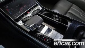 Audi A8 55 TFSI 4WD LWB 2020 года из Южной Кореи