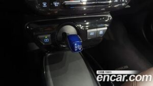 Toyota Prius 1.8 2020 года из Южной Кореи